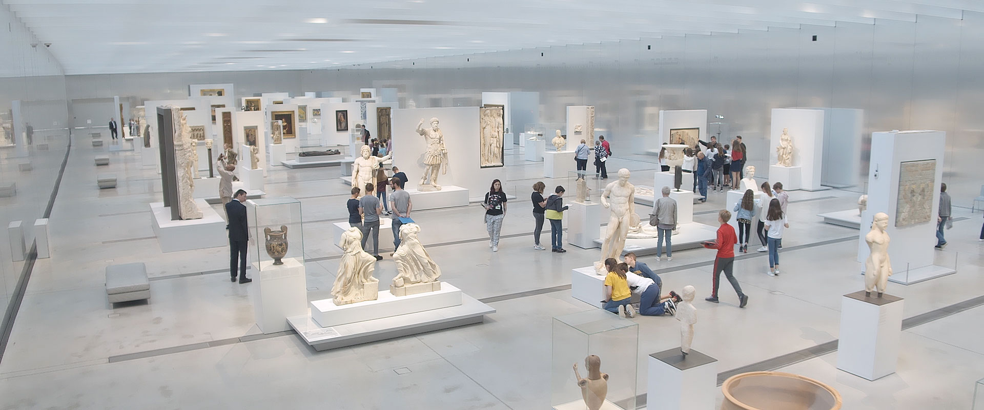LE_LOUVRE_AUTREMENT_HIGH-0-00-50-04